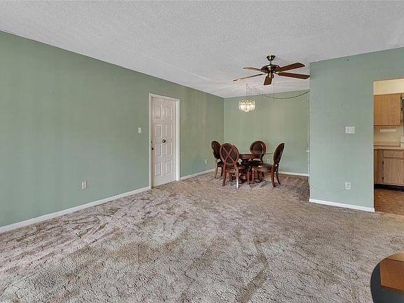 3rd image of 1224 S Pine Ridge Cir #24