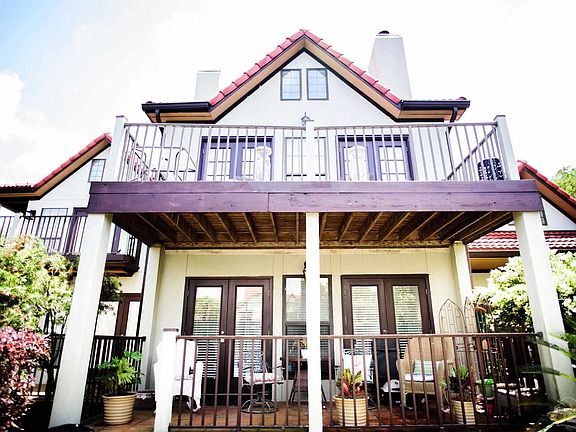 3rd image of 124 Baybridge Dr #124