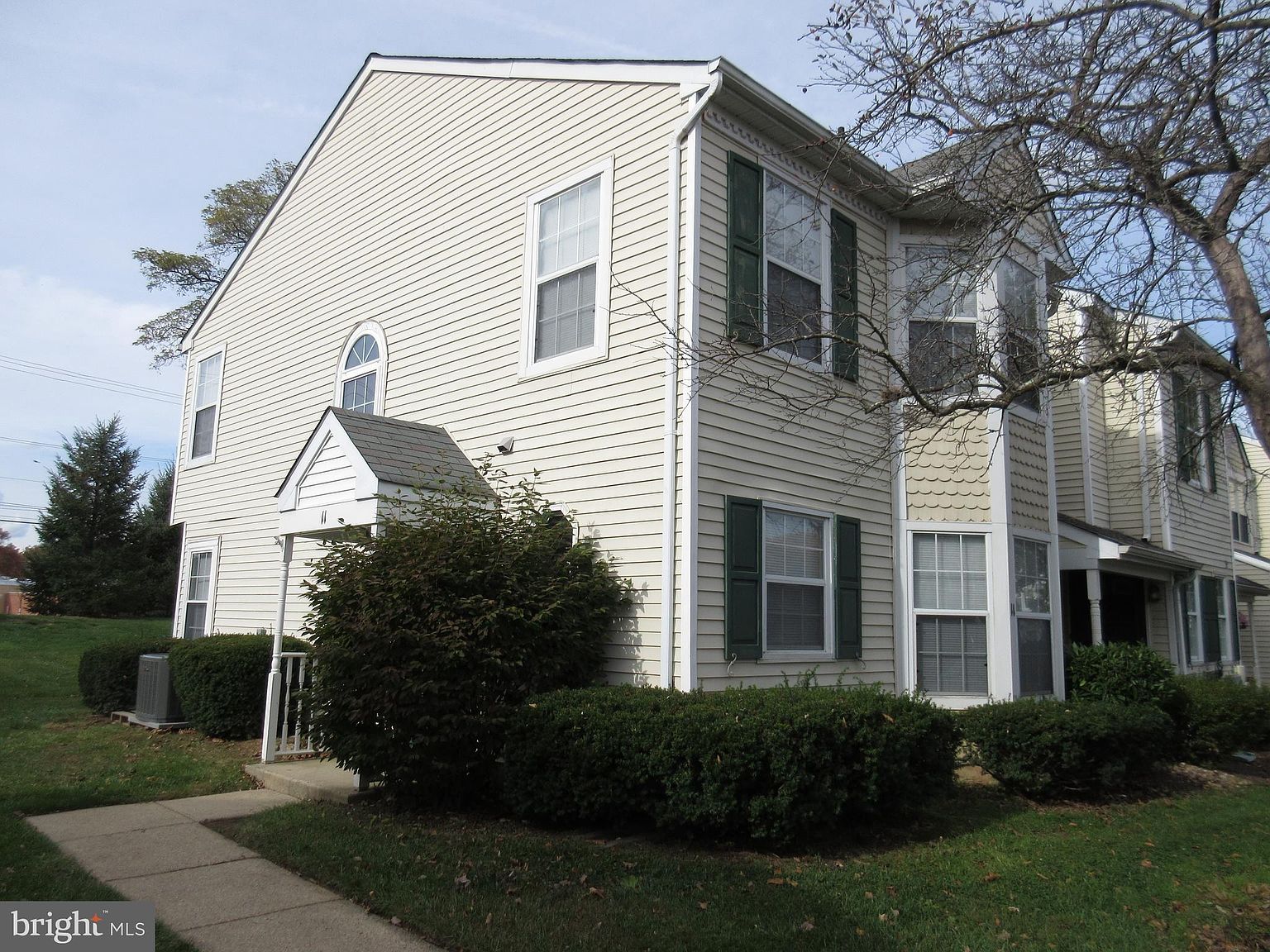 11 Van Horn Pl, Holland, PA 18966 Zillow