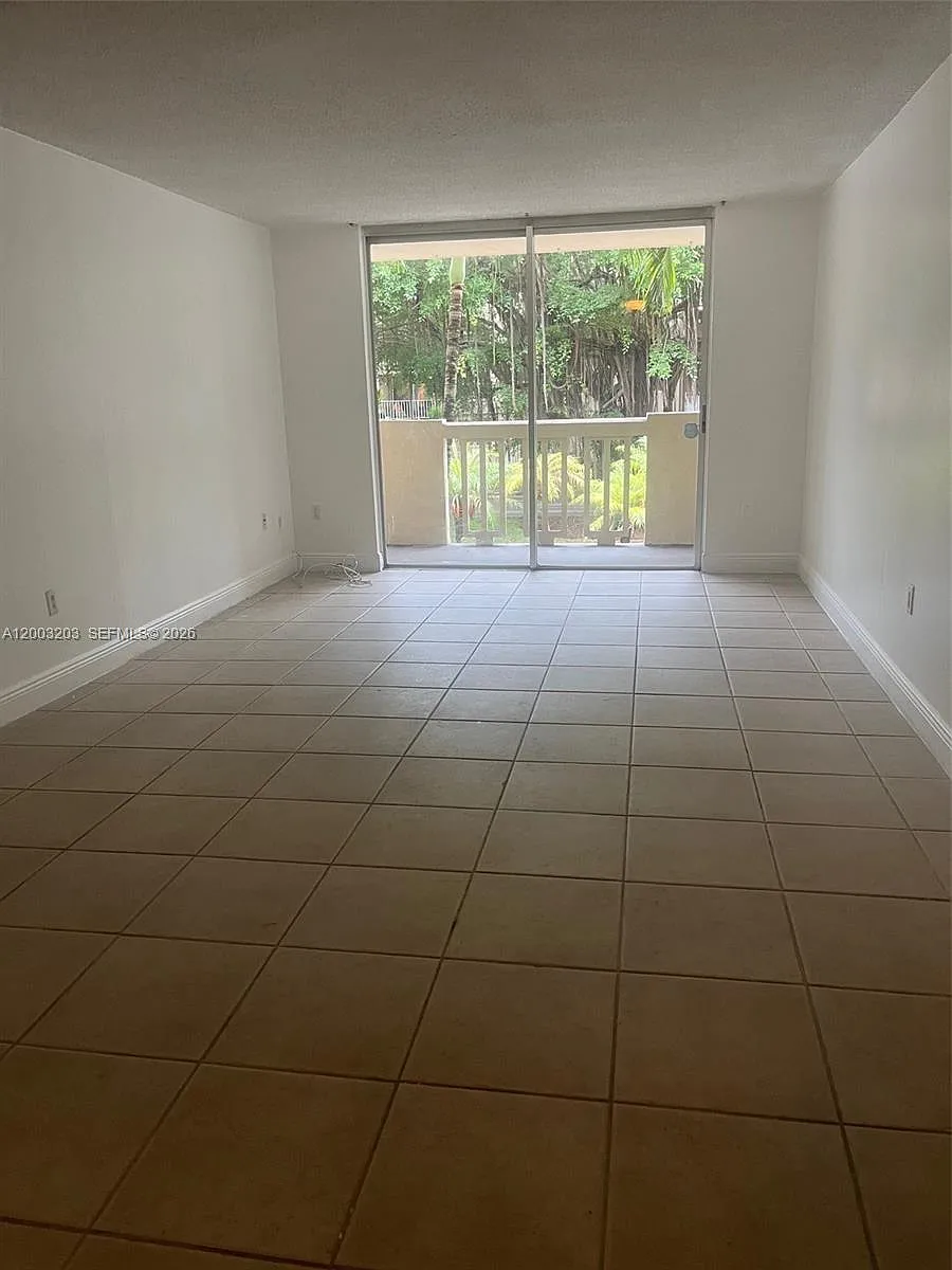 Building Photo - 1800 Sans Souci Blvd #218