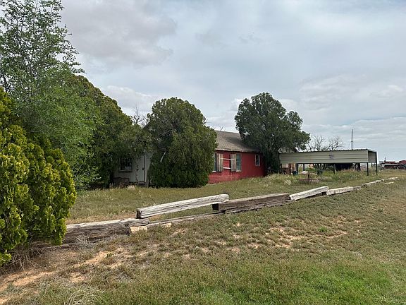 3rd image of 1403 County Road 7900