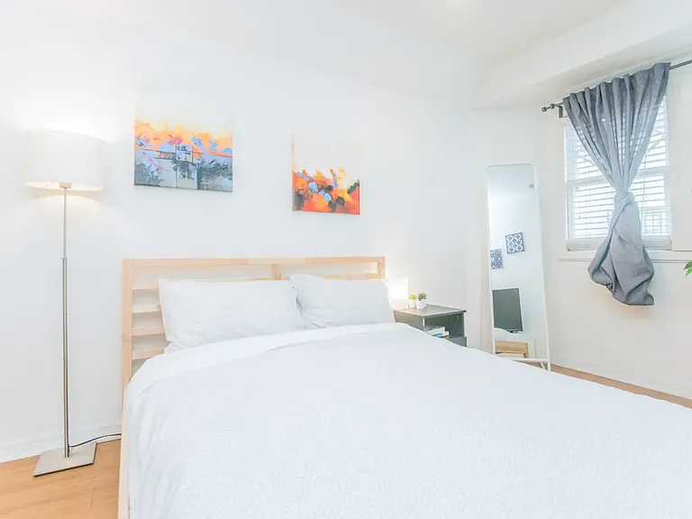 1807 N Wilton Pl #B2 — Photo 1
