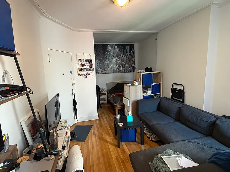 513 E 81st St #5RW — Photo 1