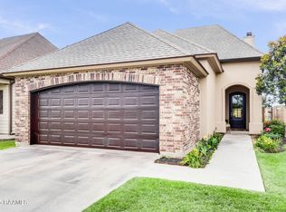 508 Highland View Dr, Youngsville, LA 70592