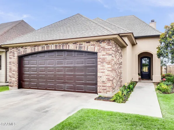 508 Highland View Dr, Youngsville, LA 70592