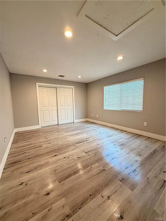 2 bed, 1200 sqft, $2,800 — Photo 4