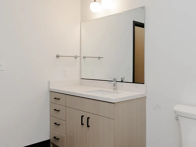 128 W River St #307 — Photo 8