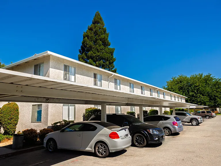 Melton Drive Apartments — Photo 29