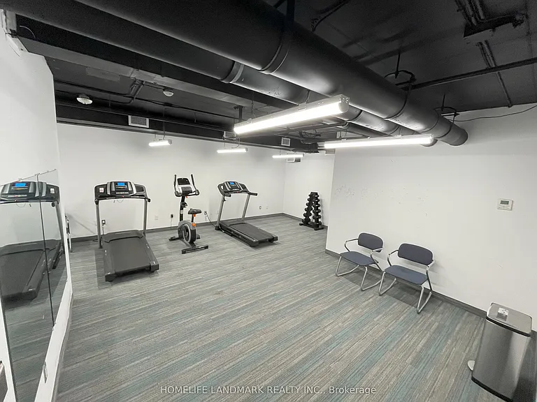 246 Lester St #602 — Photo 25