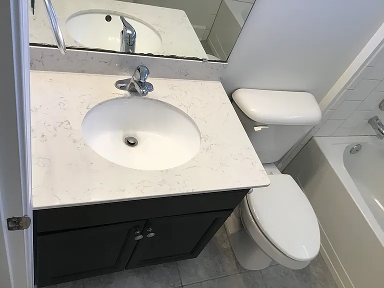 31 Hiller Ln — Photo 17