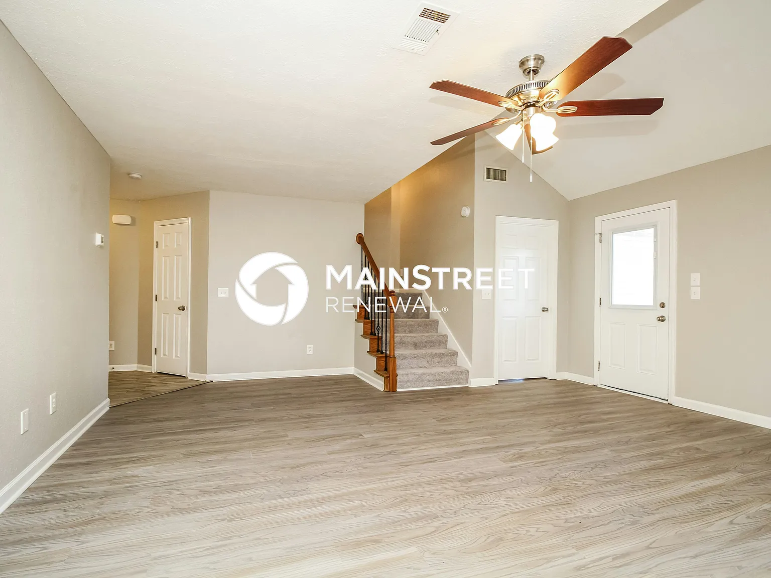 934 Lavergne Ln — Photo 3