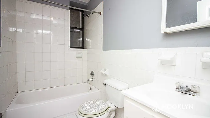 Rented by Nooklyn NYC LLC | media 11