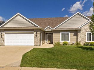 2431 Coral Ridge Pl NE, Rochester, MN 55906