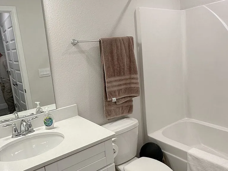 5692 Sandy Walk St — Photo 11
