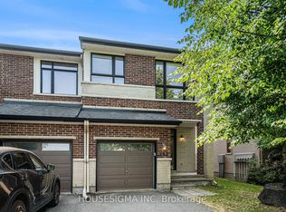 282 Keyrock Dr, Ottawa, ON K2T0G1