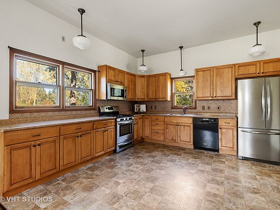 5th image of 21534 W Brentwood Ln