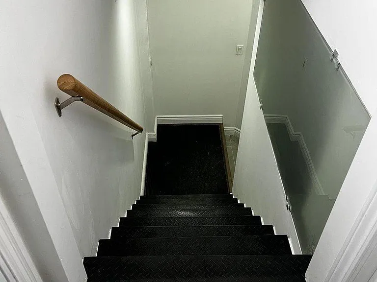 24 Jondan Cres — Photo 3