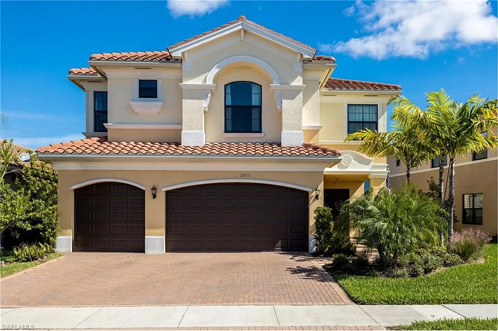 Building Photo - 13755 Luna Dr