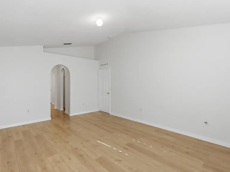 3124 SW Armucher St — Photo 23
