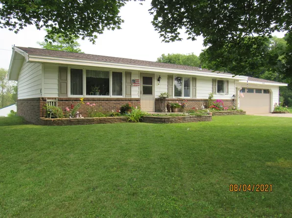 3695 N 7th St, Onaway, MI 49765