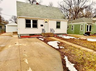 813 12th Ave N, Fargo, ND 58102