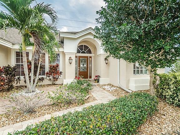 2nd image of 687 House Wren Cir