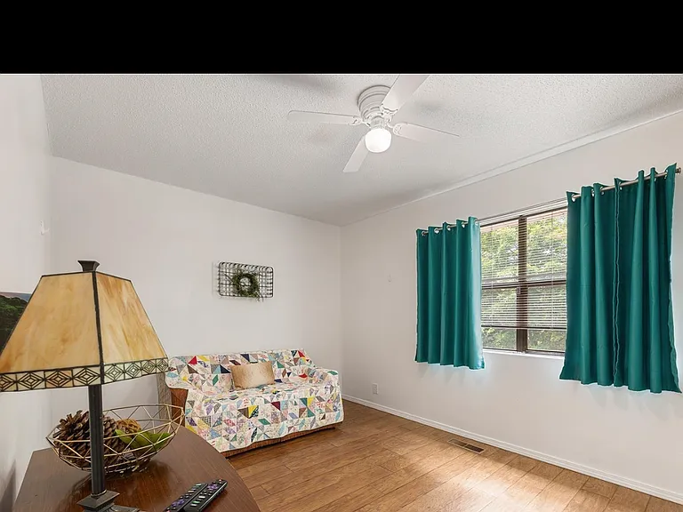 135 Hillview Dr #18 — Photo 5