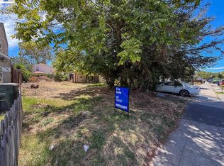 268 E 17th St, Pittsburg, CA 94565