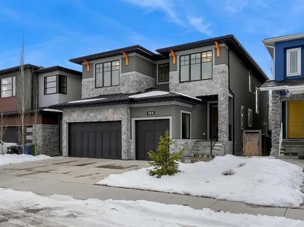 106 N Rock Lake Hts NW, Calgary, AB T3G 0G3