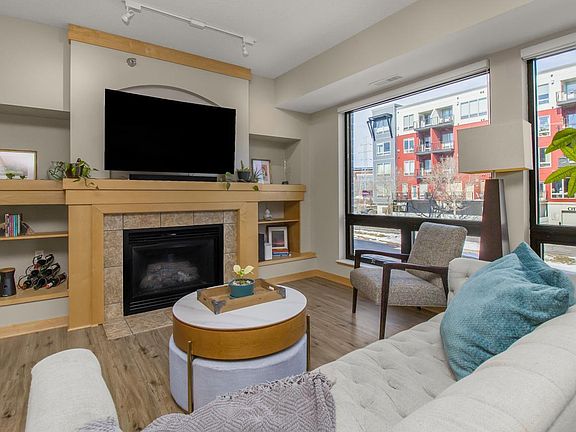 2nd image of 256 Spring St Unit 120