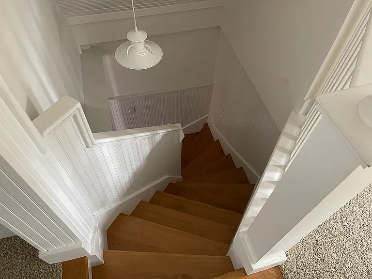 142 Russell Ave — Photo 27