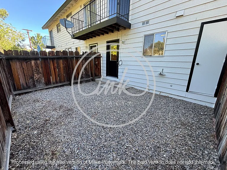 1410 Douglas Ave #6 — Photo 16