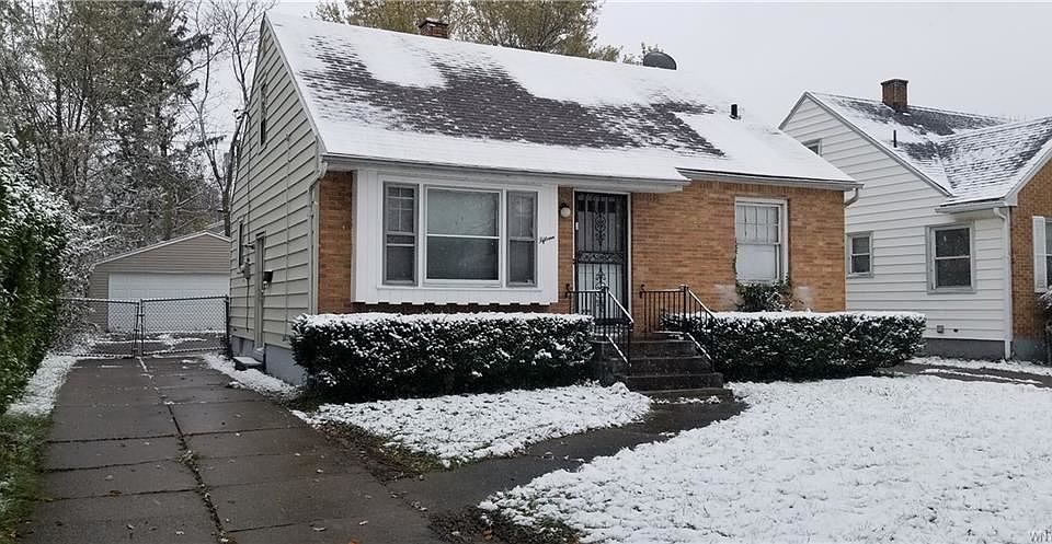 1st image of 15 Shirley Ave