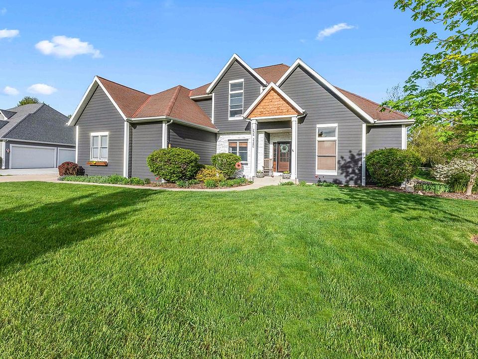 1st image of 234 West Harvest LANE
