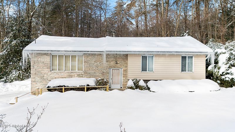 2nd image of 15 Deer Run Road