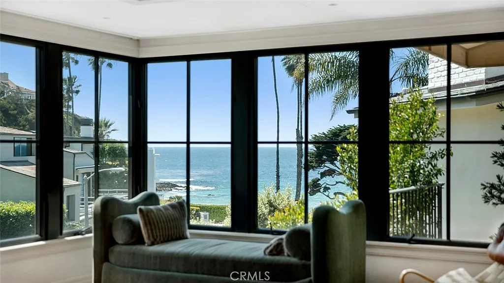 4 bed, 5.5 bath, 4064 sqft, $60,000 — Photo 2