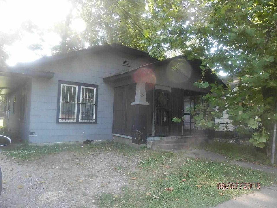 1st image of 604 S Franklin St