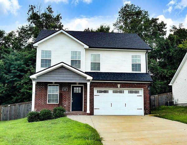 1st image of 837 Lutz Ln