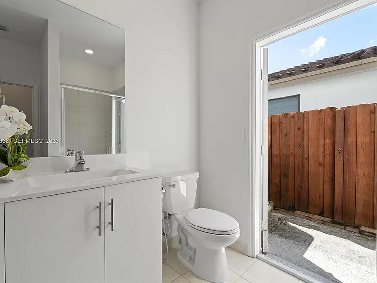 11903 SW 241st St — Photo 21