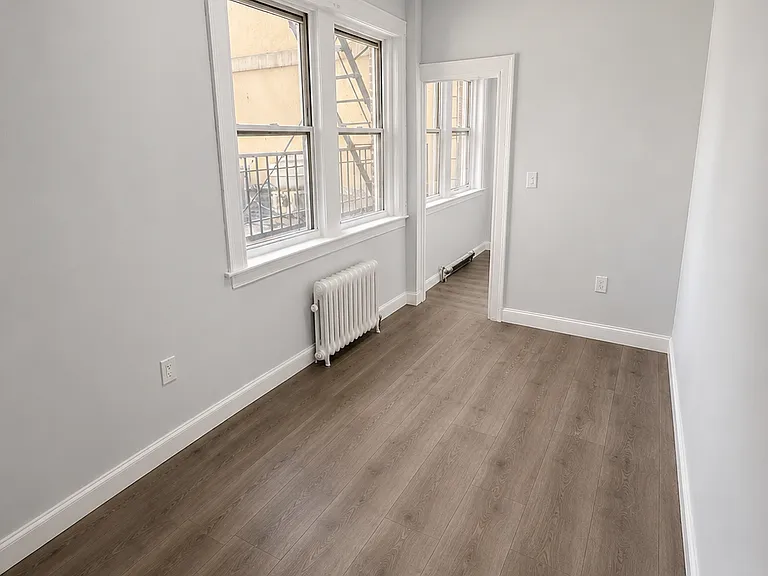 1883 Springfield Ave #1 — Photo 8