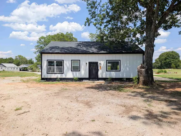 250 Bryant Rd, Pacolet, SC 29372