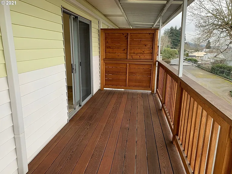 2101 E 6th St #2101 — Photo 13