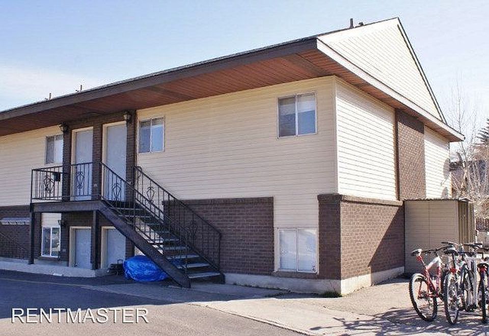 2nd image of 255 E Main St APT 17