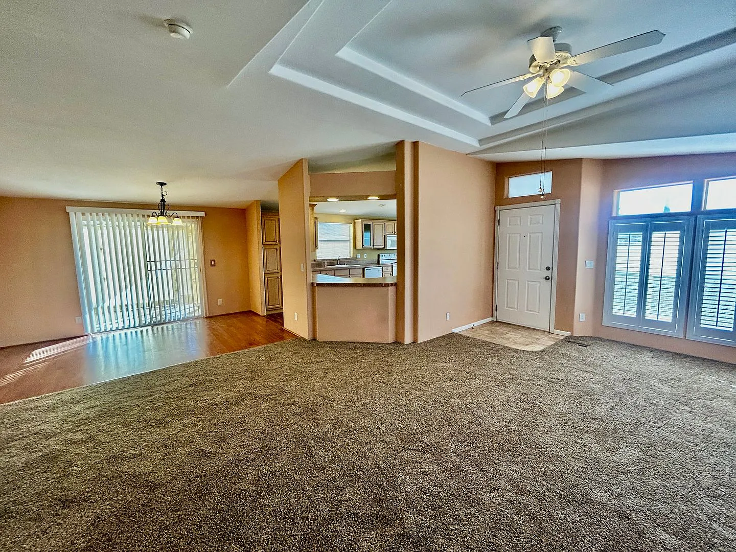 Charming 3-Bedroom, 2-Bath Home in Fortuna Foothills — Photo 4