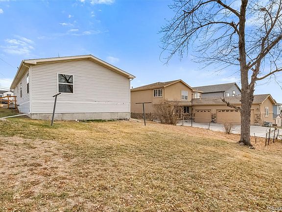 2nd image of 3305 S Dale Court