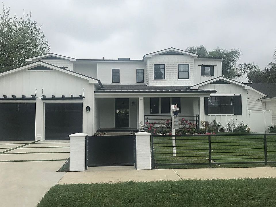 1st image of 4552 Camellia Ave