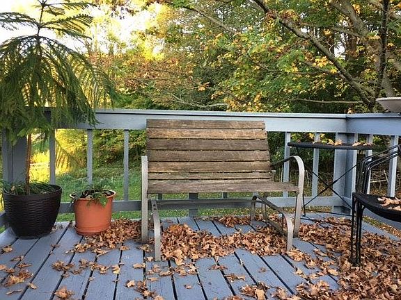 private 2nd floor deck