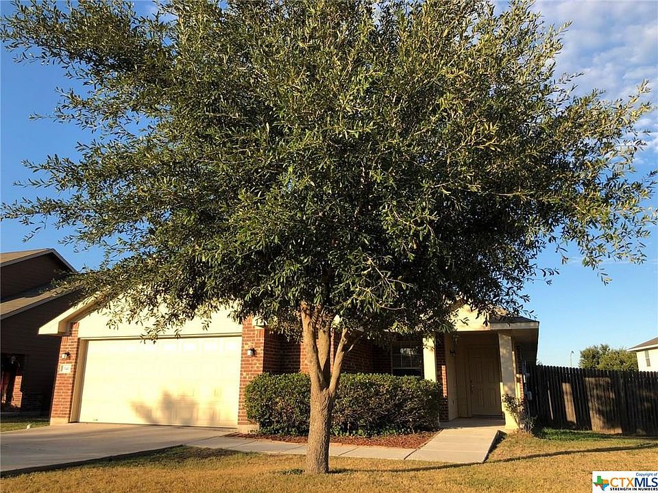1st image of 541 Roadrunner Ave