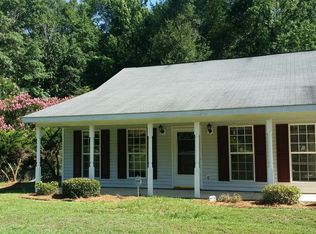11 Mann St, Phenix City, AL 36869