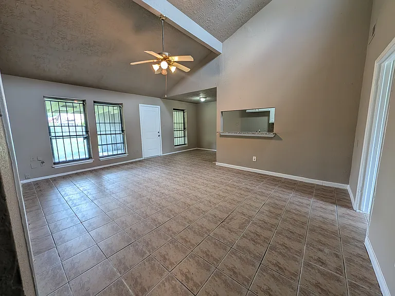 3418 Knotty Oaks Trl — Photo 3